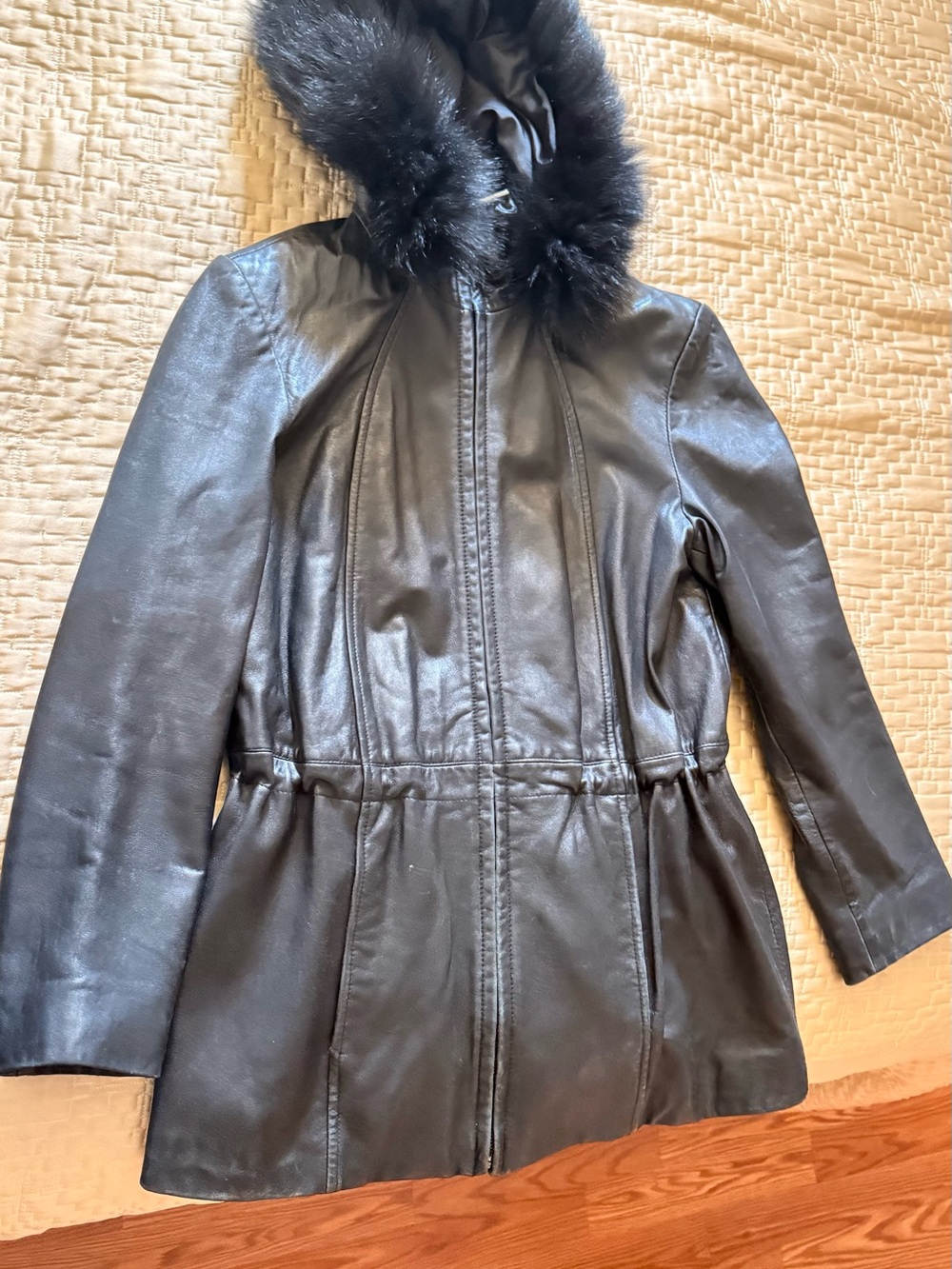 Vintage London Fog Women's Leather Jacket With Faux Fur